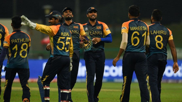 Hasaranga, Theekshana ,Lahiru and Nissanka help to rout formidable Ireland in group A  clash by 70 runs, FIRST to book berth in Super 12 second phase stage – by Sunil Thenabadu (eLanka Sprots Editor).