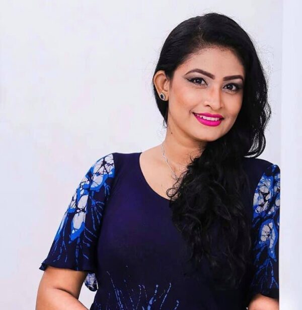 MUTHU THARANGA ACCLAIMED ACTRESS, MODEL, DANCER, VOCALIST IN AN EFFERVESCENT VOYAGE OF TWO DECADES – by Sunil Thenabadu
