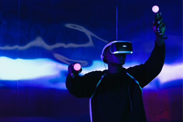 Unlocking the Boundless Realms: Augmented Reality (AR) and Virtual Reality (VR) – by Bhanuka – eLanka