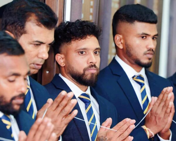 Sri Lanka pick strong contingent for T20 World Cup in the West Indies and America. Selectors adamant horses for courses was behind reasoning for selected squad. - By TREVINE RODRIGO IN MELBOURNE. (eLanka Sports Editor)