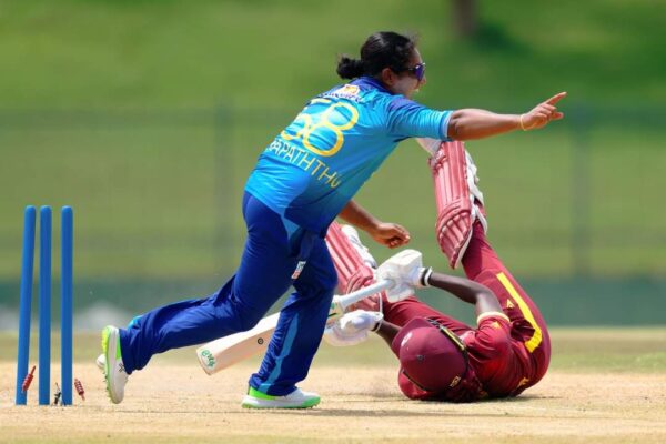 Sri Lanka women stamp their authority in Windies rout. - By TREVINE RODRIGO IN MELBOURNE.  (eLanka Sports Editor)