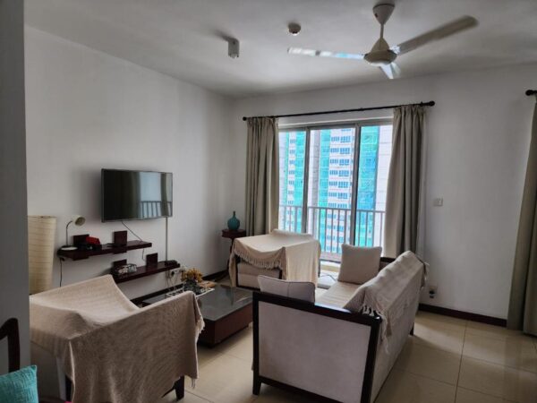 Fully furnished 3 bedroom, 2 bathrooms with maids room - an apartment for sale on 320 Union place, Colombo 2, Sri Lanka
